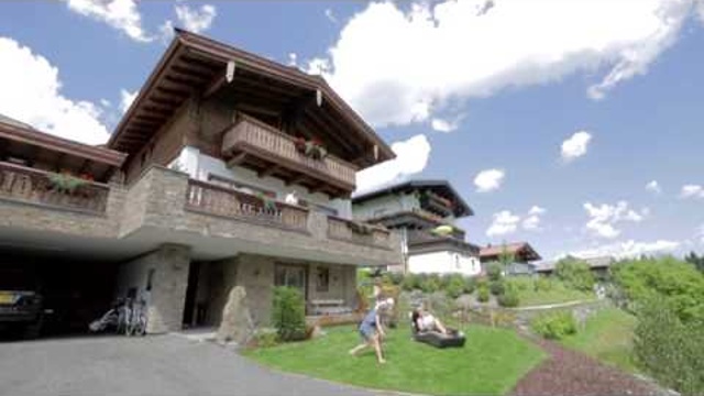 Das erste Chalet ist fertig!